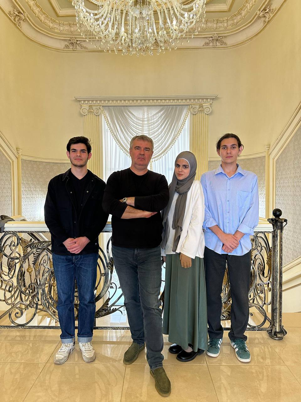 Студенты ДГУ заняли призовые места в республиканском конкурсе чтецов