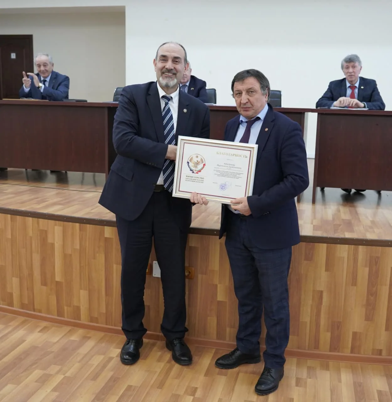 В ДГУ обсудили будущее физико-математического образования в Дагестане