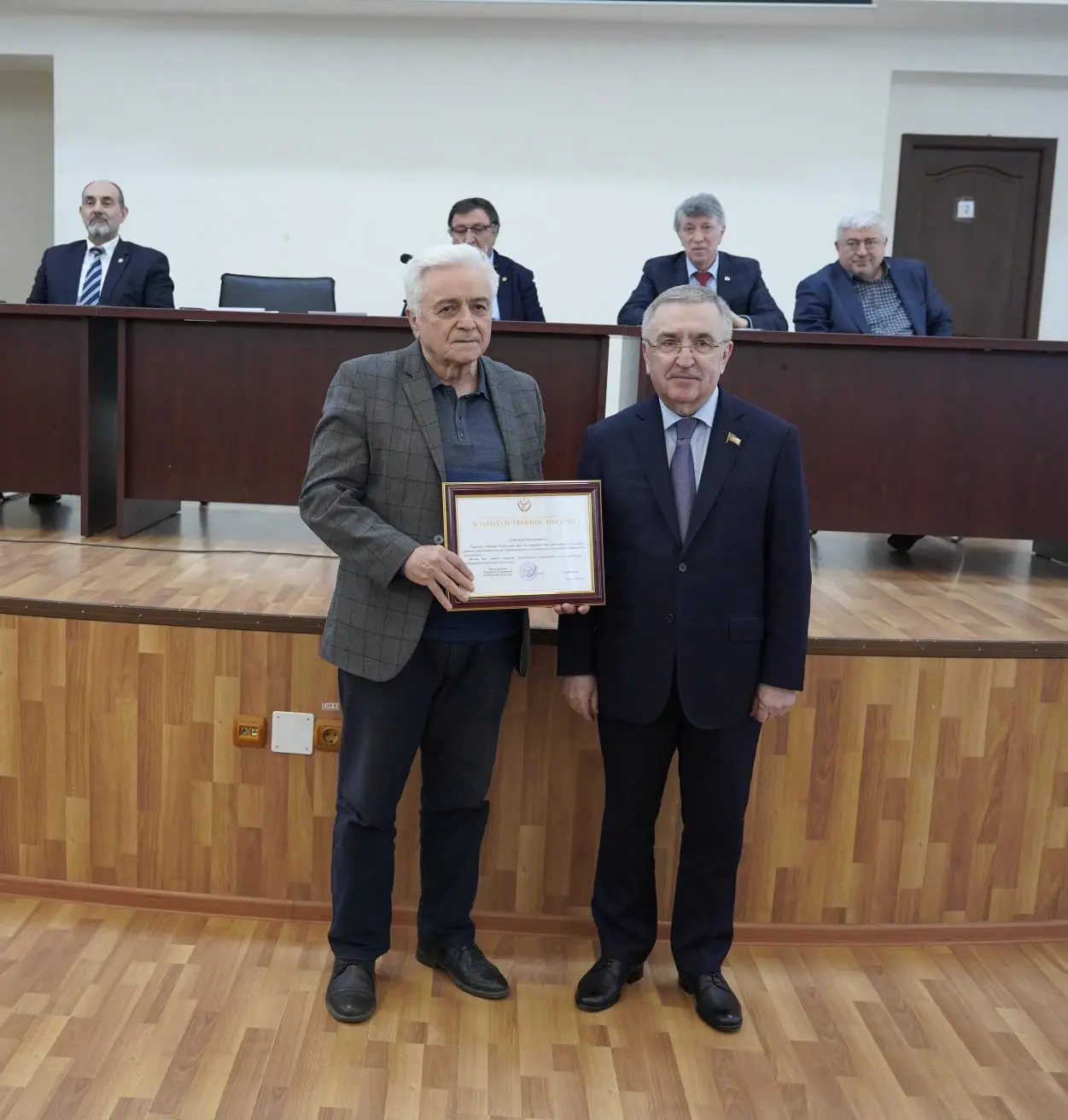 В ДГУ обсудили будущее физико-математического образования в Дагестане